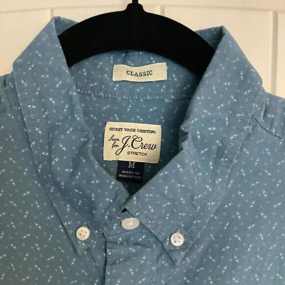 J. Crew Secret Wash Stretch Button-Up Shirt - Medium - Light Blue - Picture 3 of 5